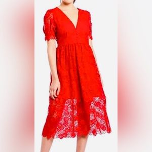 Gianni Bini Gabrielle Lace Dress. Size 0. EUC. Worn once.